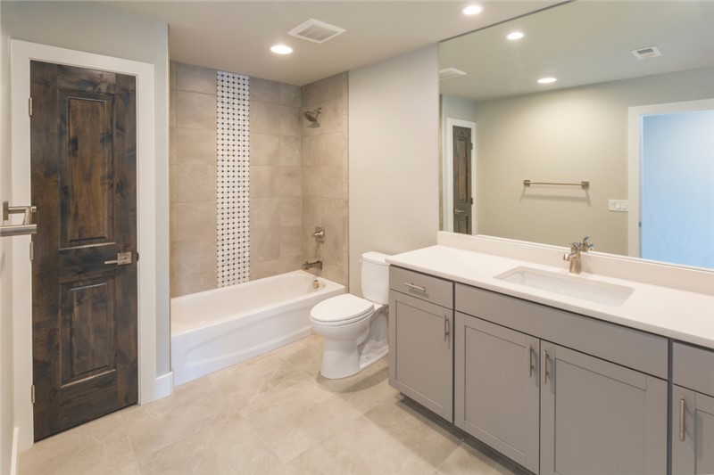 Greater Detroit Bathroom Remodels in a Style You'll Love