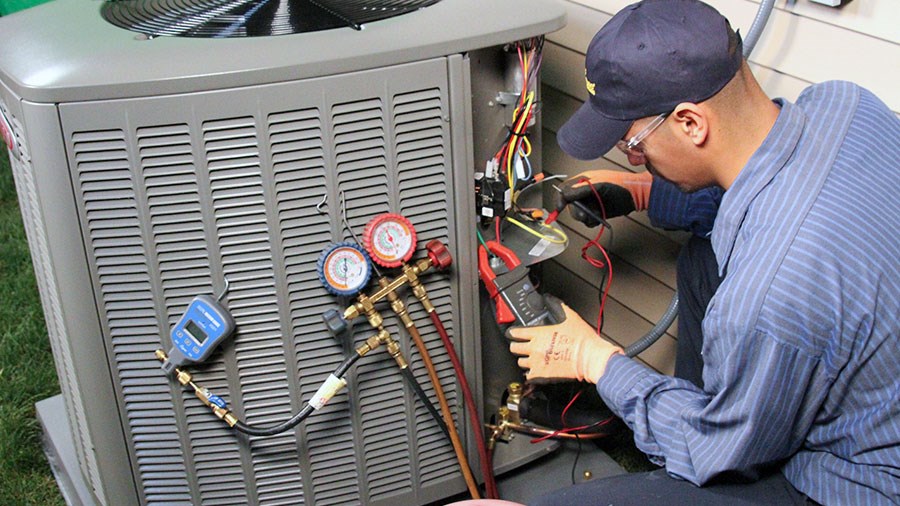 air-conditioner-repair-technician-salary-repair-or-replace