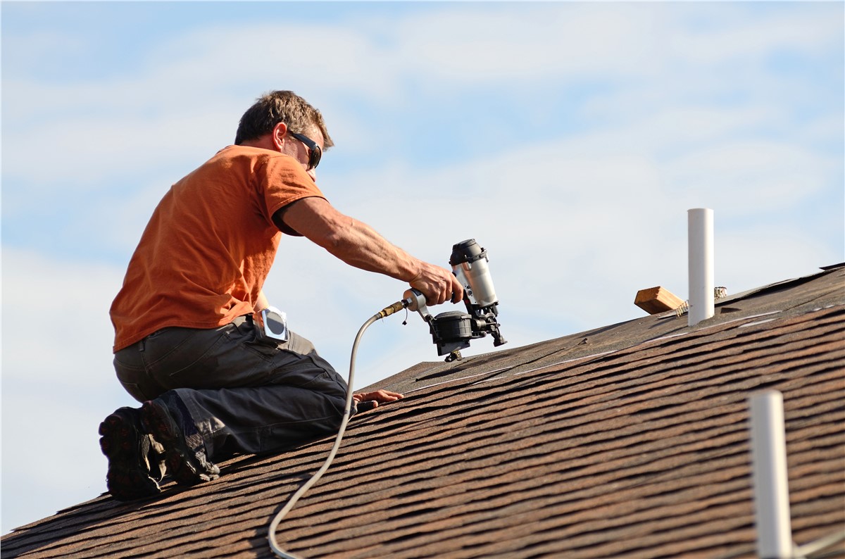 Roofers Near Me — Roofing Contractors Illinois