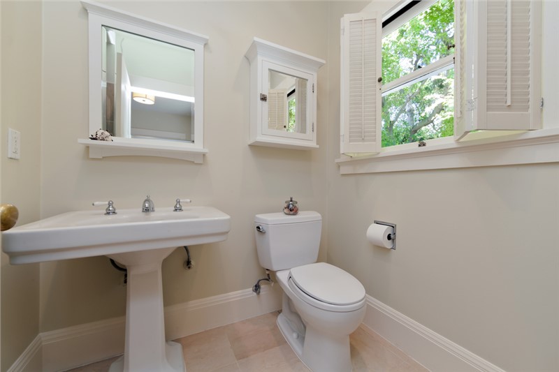 Common Bathroom Mistakes and How to Avoid Them