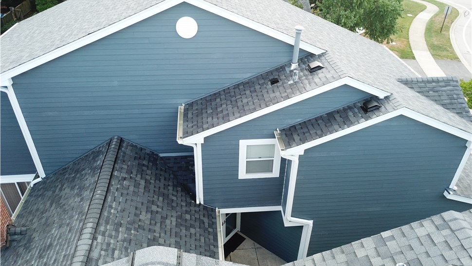 Roofing - Roof Shingles Photo 1