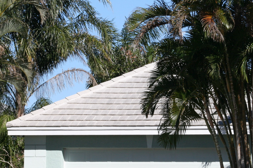 A roof in need of pressure washing to remove the mildew build up.