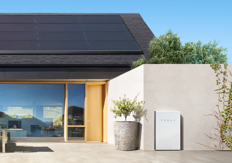 Tesla solar panels and Powerwall provided by Solar Max Technology