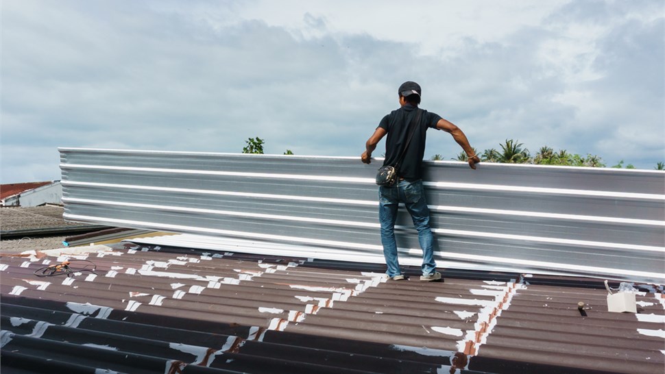 Featured image of post Henderson Roofers From new roof installations to minor roof repairs henderson roofing is your local roofing contractor