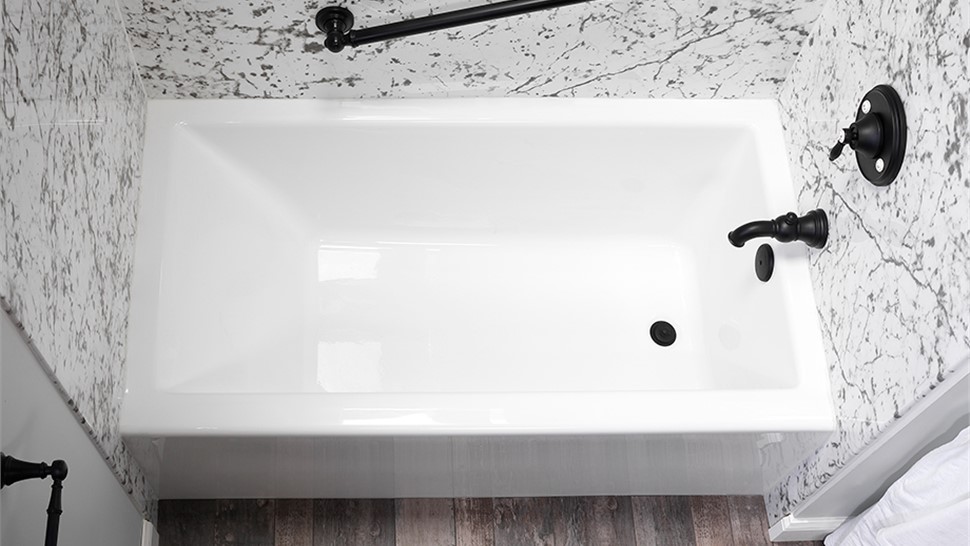 Replacement Bathtubs Photo 1
